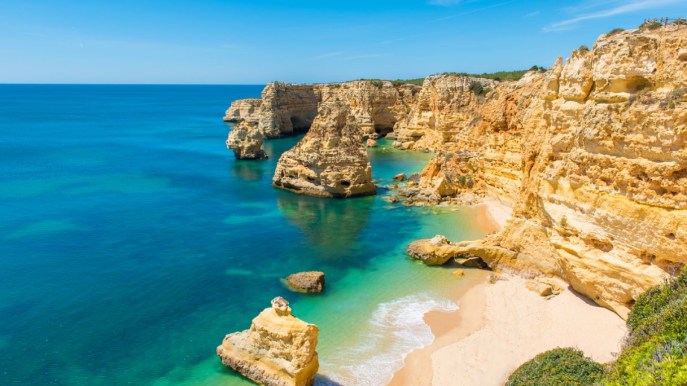 Le mete dei viaggi di settembre e ottobre: dal Mediterraneo alla Cina