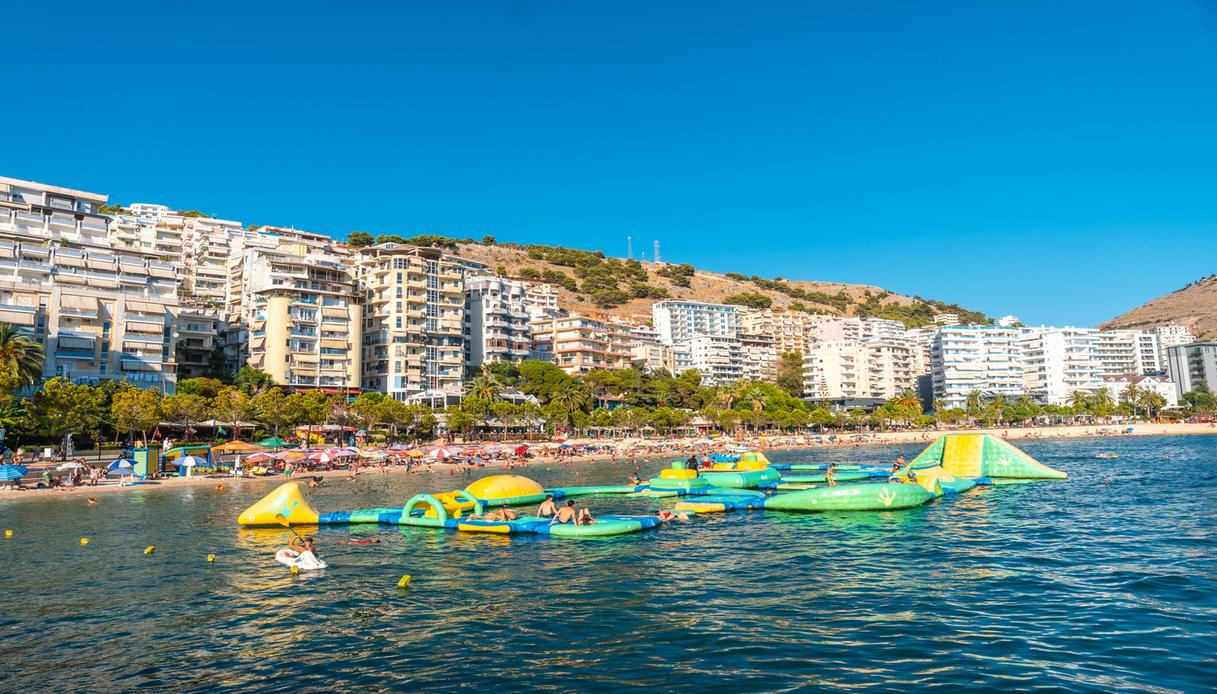 Spiaggia Centrale, Saranda