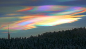 Il cielo d’Irlanda: lo strano fenomeno delle nuvole sopra Dublino