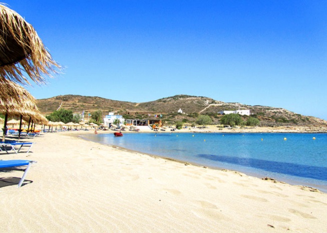 La spiaggia di Manganari