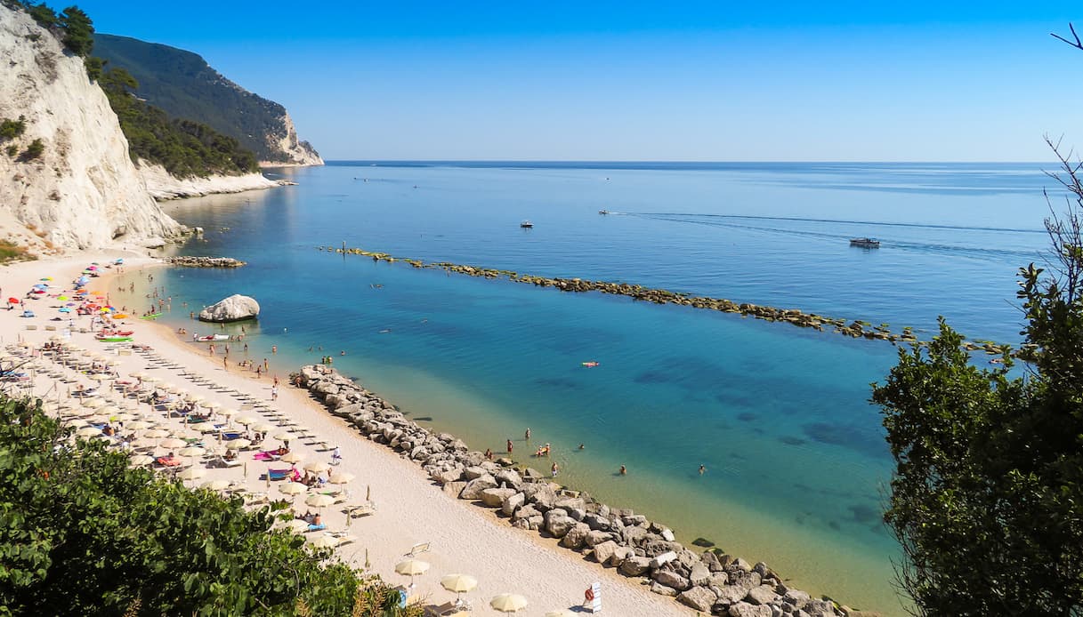 Spiaggia del Frate, Marche
