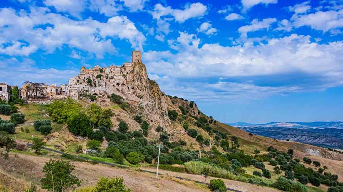 Visitare Craco, la città fantasma in provincia di Matera