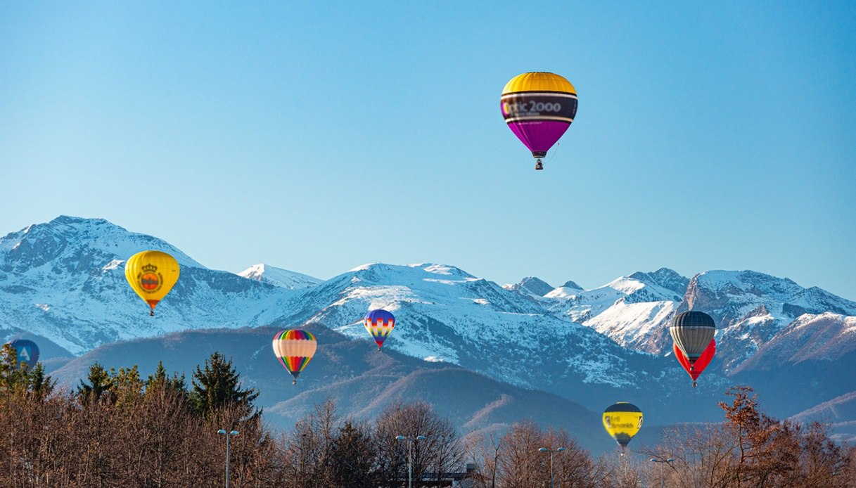 Viaggio in mongolfiera a Mondovì