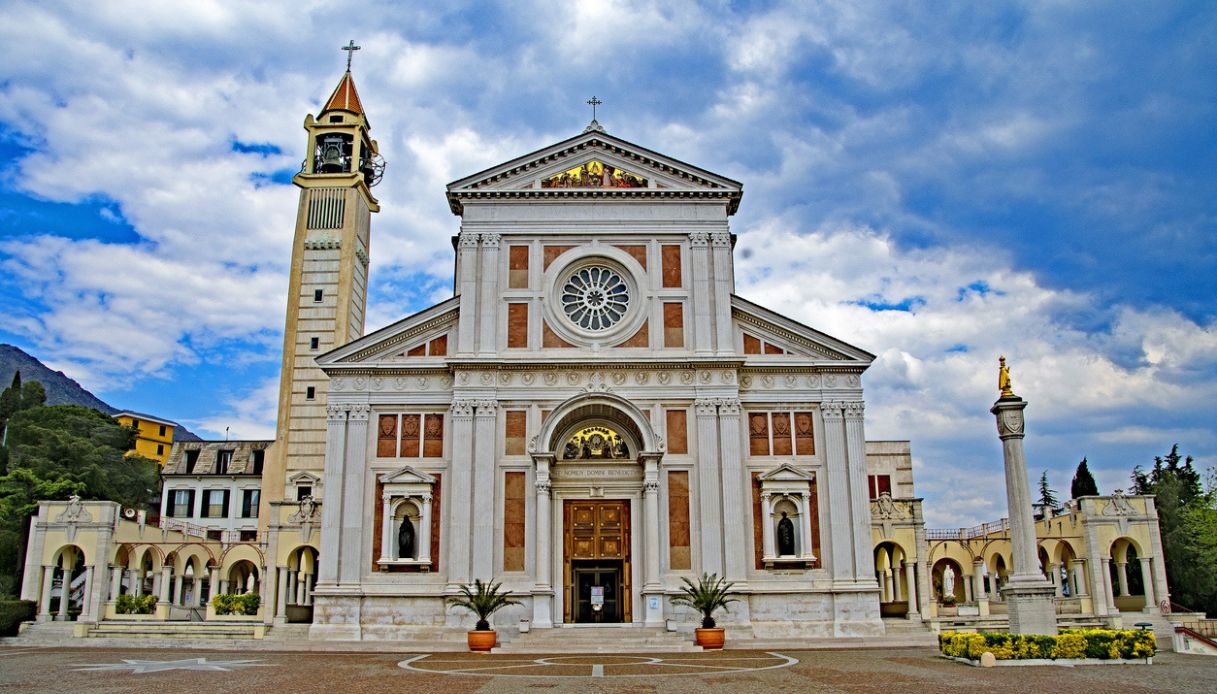 Santuario Gesù Bambino di Praga Arenzano