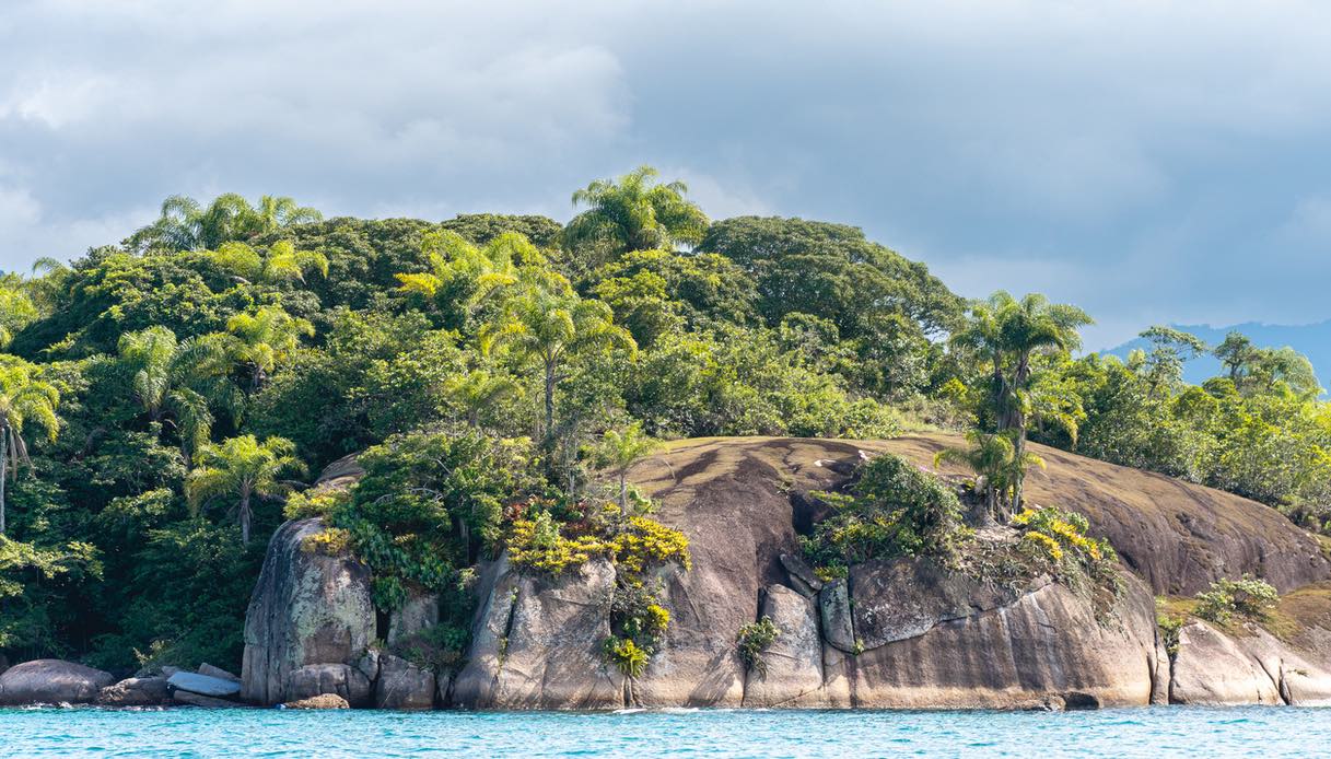 Una delle isole al largo di Paraty