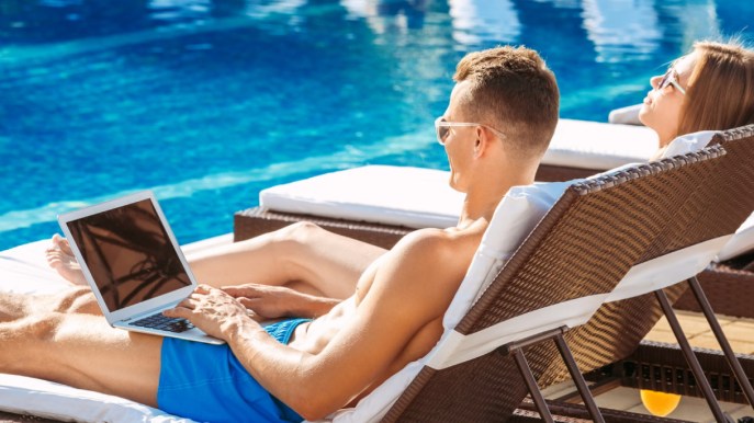 Ti colleghi al wi-fi in hotel? Ecco cosa devi sapere per farlo in tutta sicurezza