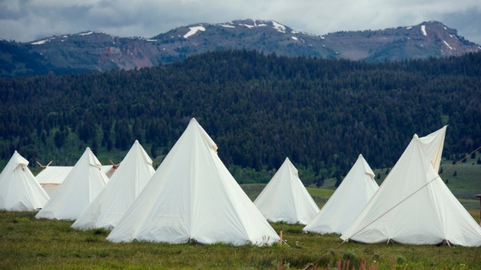 Quali sono le differenze tra camping e glamping?