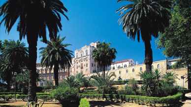 La guida su come visitare il Palazzo dei Normanni a Palermo