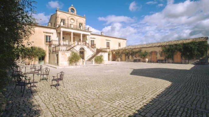 Alla scoperta di Villa Fegotto, una delle location di Montalbano