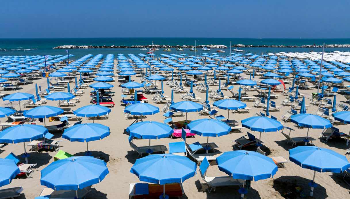 Come si ottiene una bandiera blu: 33 i criteri internazionali