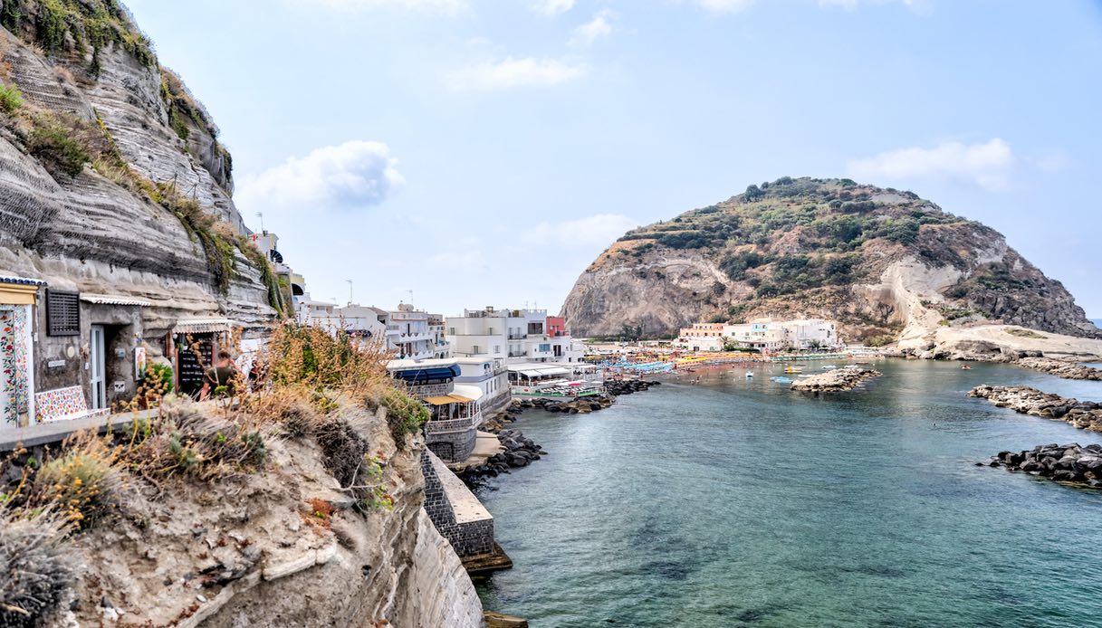 Il borgo marinaro di Sant'Angelo a Ischia