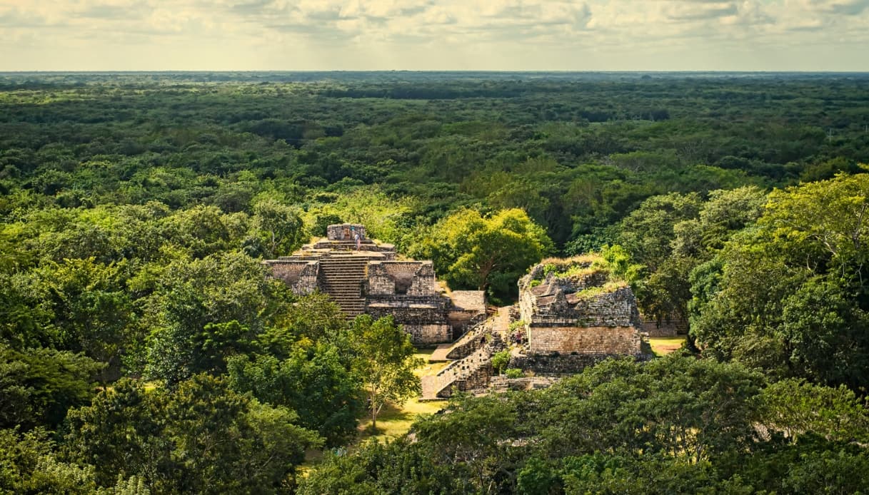 Rovine Maya immerse nella natura del Messico
