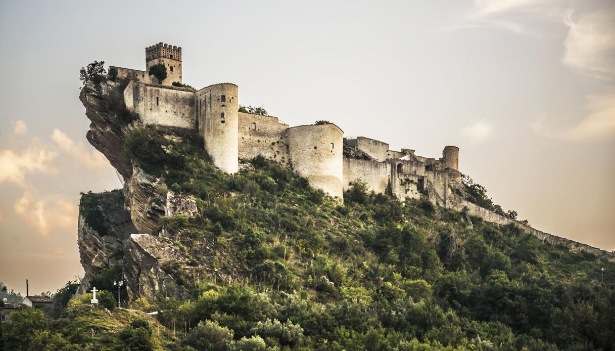 Roccascalegna-abruzzo