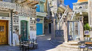 Pyrgi, il “villaggio dipinto” sull’isola di Chio
