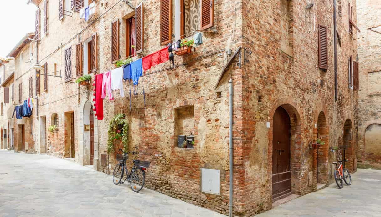 Case del centro storico di Buonconvento, Siena