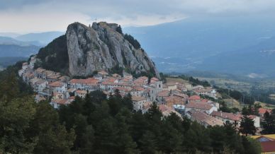 Pizzoferrato, il borgo di montagna considerato il più bello d’Abruzzo