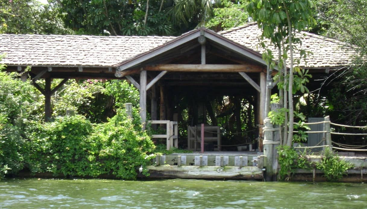 Discovery Island