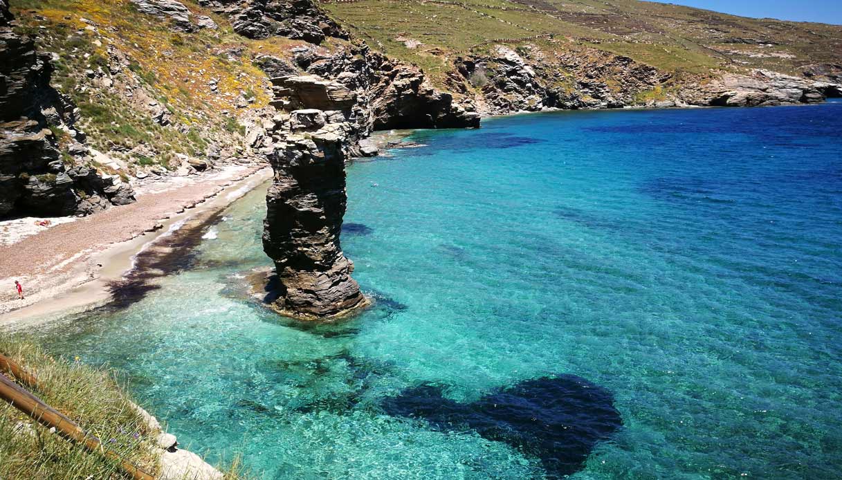 andros.spiaggia-tis-grias-to-pidimas