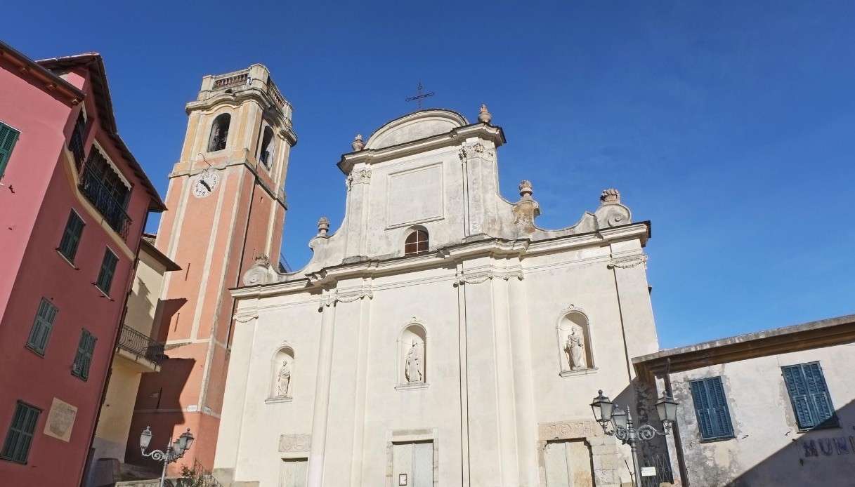 chiesa San Nicolò da Bari a Perinaldo