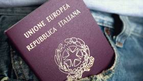 Passaporto: perché è meglio rinnovarlo 6 mesi prima della scadenza