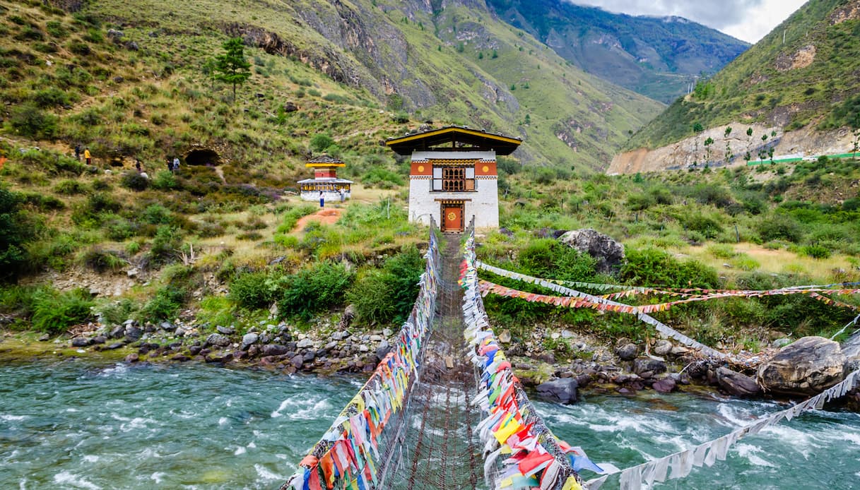 Tachog Lhakhang , fiume Paro, Bhutan