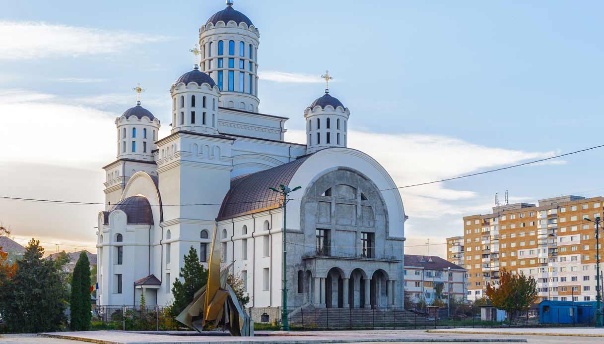 bacau-romania-meta-low-cost