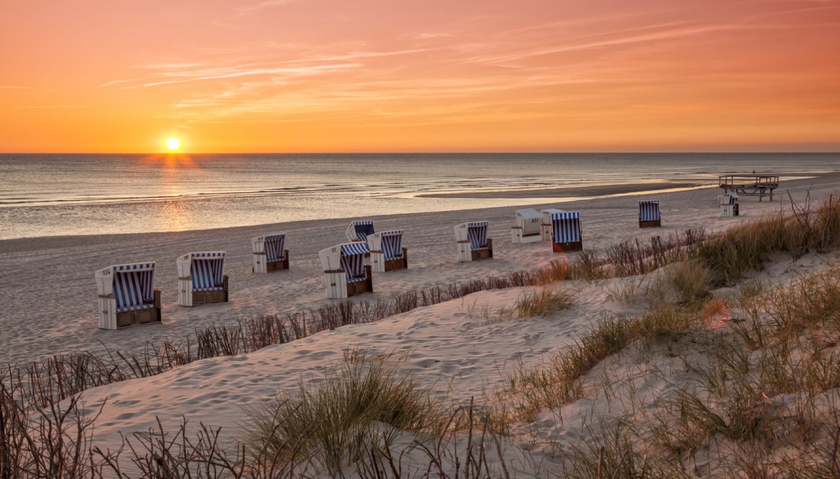 Tramonto sulla spiaggia dell'Isola di Sylt