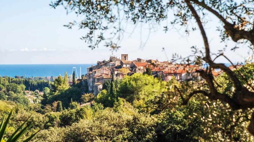 Biot, il borgo del vetro della Costa Azzurra