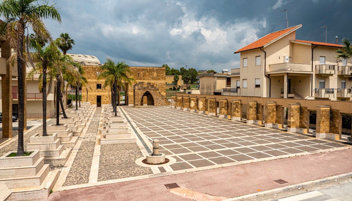 Piazza Rivolta del 26 giugno 1937, Gibellina
