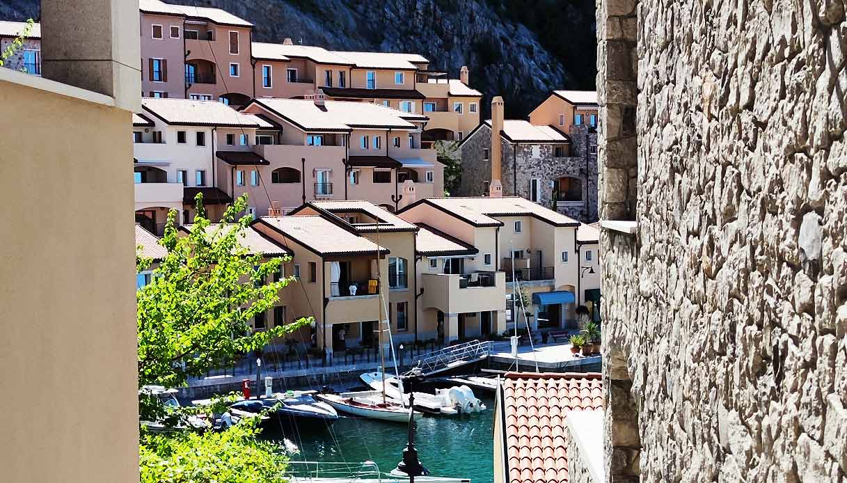 portopiccolo-vicoli-borgo