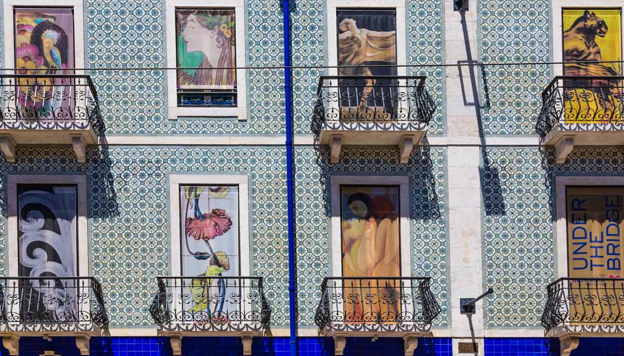 lisbona-azulejos-facciata