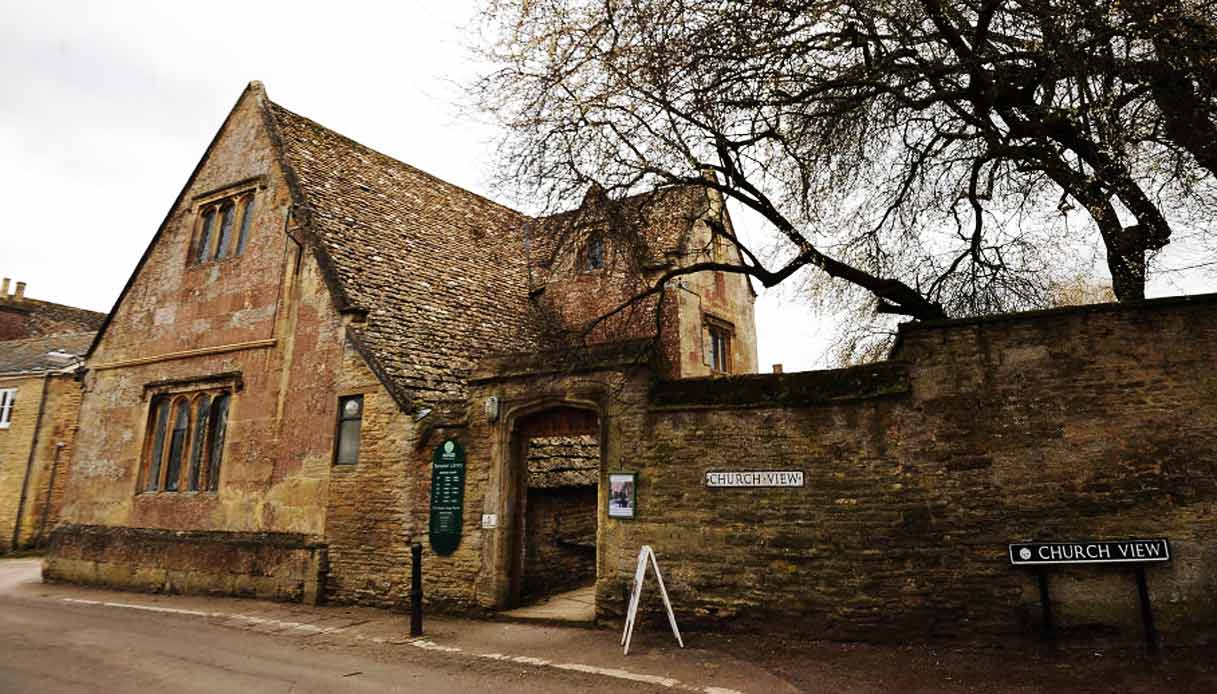 Bampton-chiesa-downton-abbey