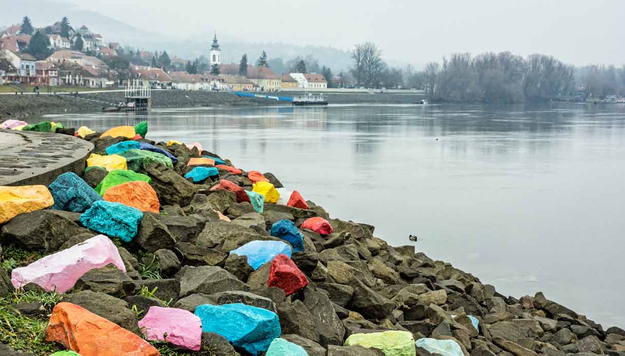 Szentendre-pietre-colorate-danubio