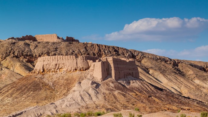 Lungo la Rotta dei Sultani, zaino in spalla, come “Pechino Express”