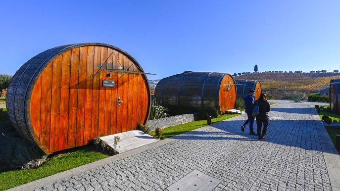 Puoi visitare queste botti di vino e poi dormirci dentro