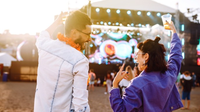 Questa estate puoi fare un tour tra concerti in Gran Bretagna, gratis