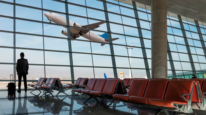 È boom di viaggi, ma anche di caos: cosa succede