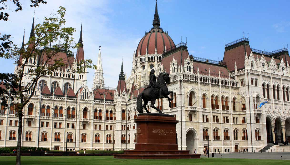 budapest-palazzo-palamento