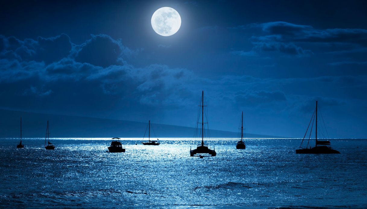 A caccia di stelle in mezzo al mare