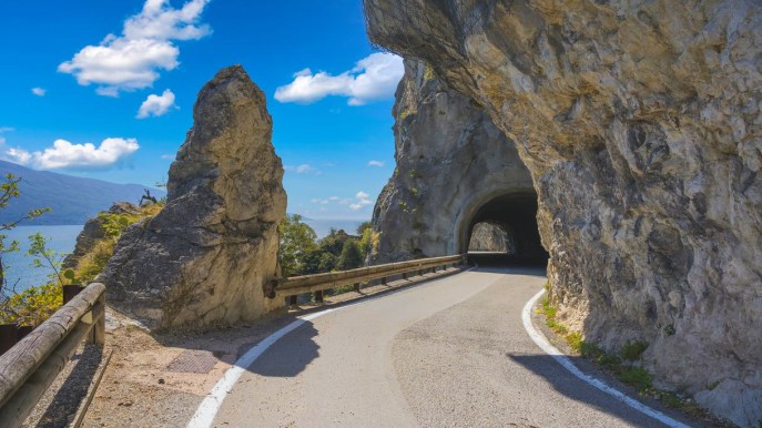 La strada più bella del mondo si trova in Italia