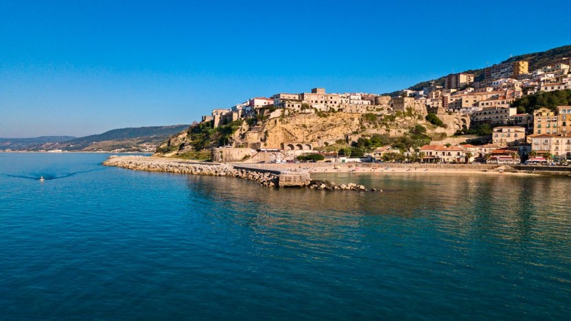 Pizzo Calabro, la città del mare cristallino e del buon cibo