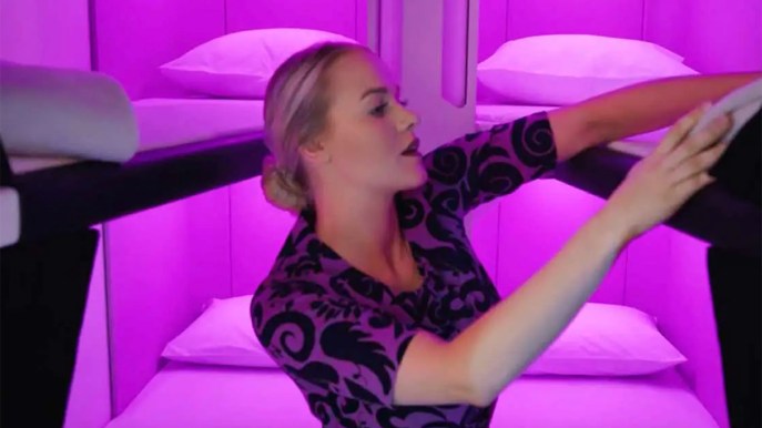 Arrivano i letti in aereo anche in classe economica