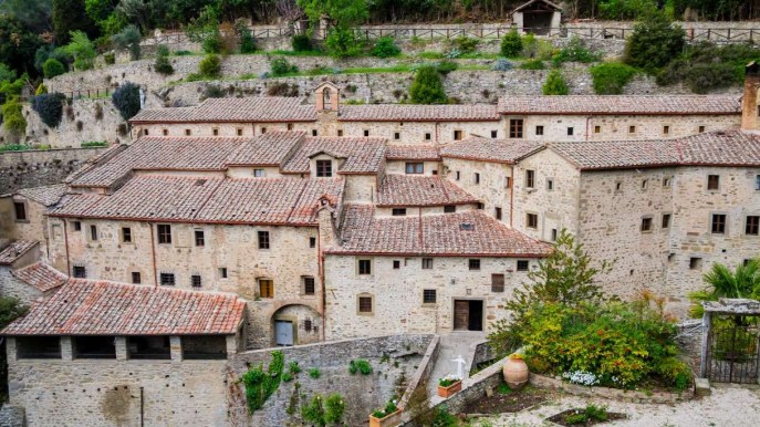 C’è un luogo del silenzio immerso nella natura toscana