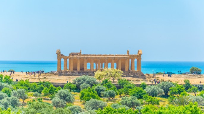 Riparte il treno storico per la Valle dei Templi
