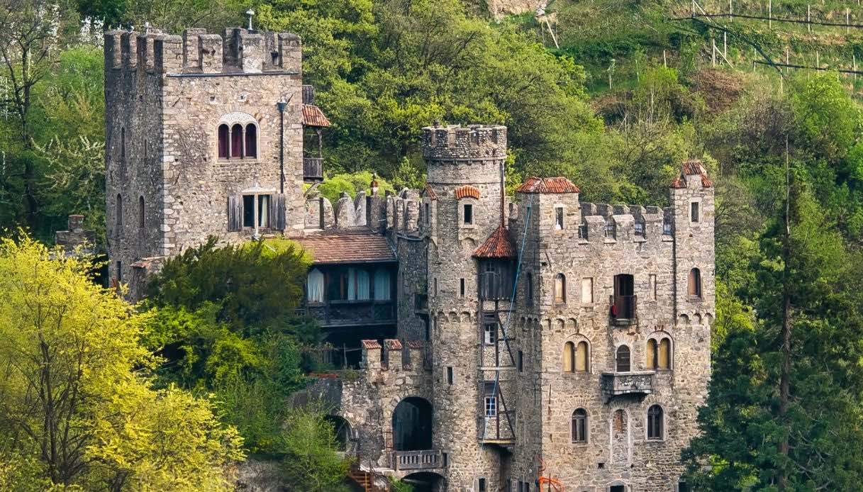 Castel Fontana