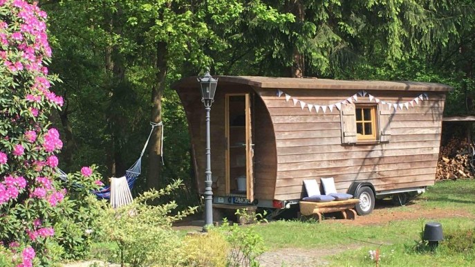 Prima era un carro da pastore, ora è un alloggio bucolico. Ed è bellissimo