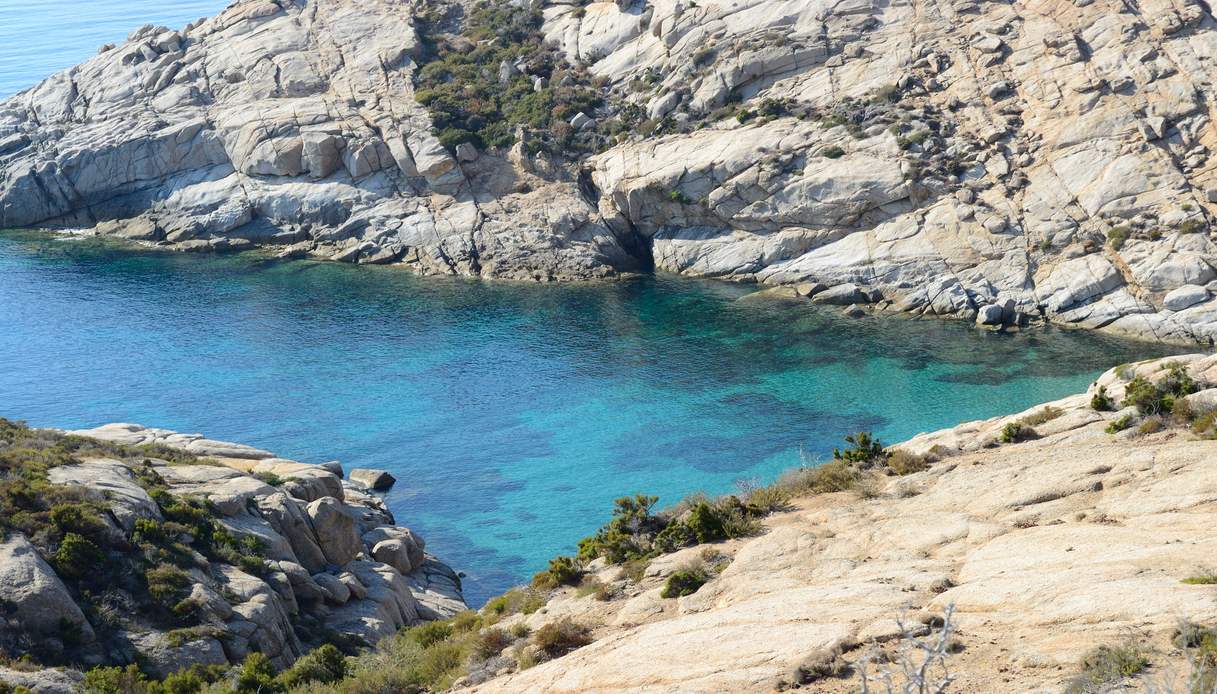 montecristo isola