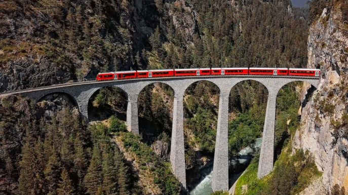 I primi 50 anni del viaggio in treno più suggestivo di sempre