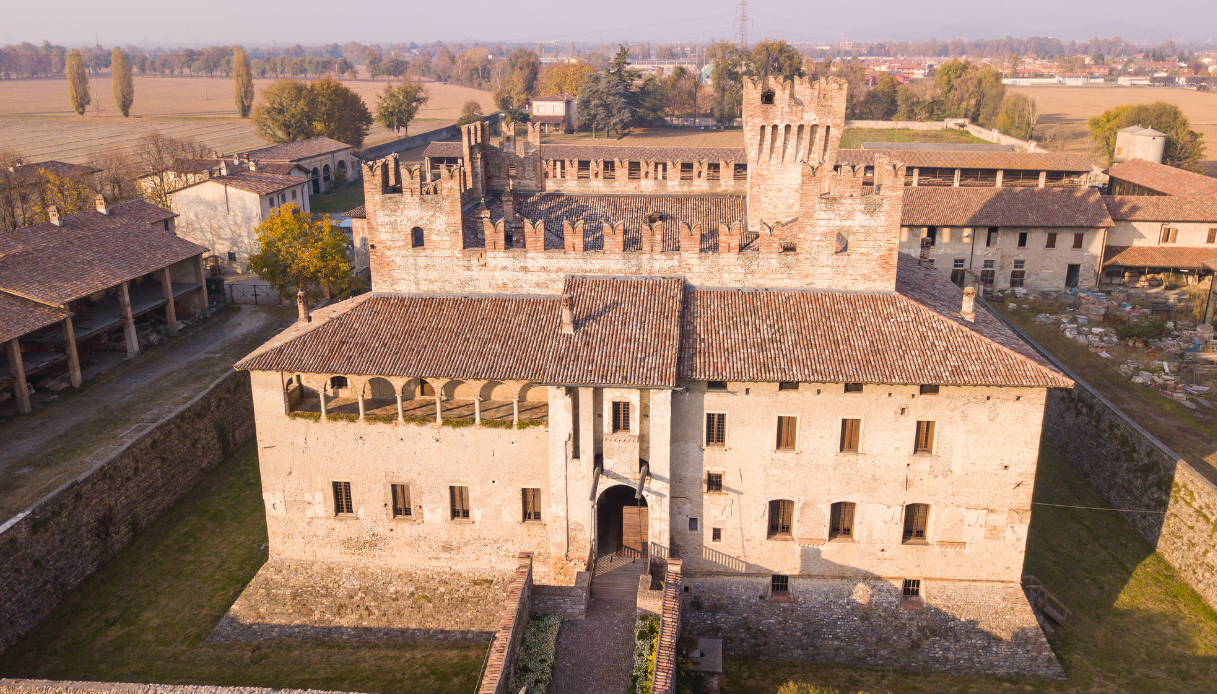 Castello di Malpaga lombardia