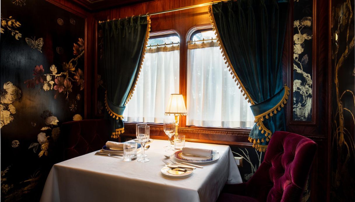 Il ristorante all'interno della carrozza reale, Palazzo di Varignana